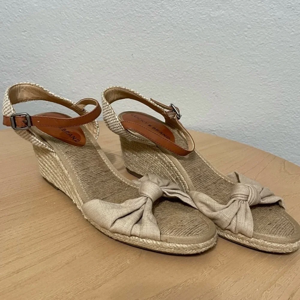 Lucky Brand espadrille wedges​​